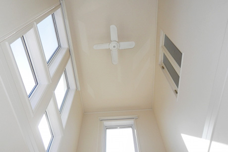 デメリット3|照明交換・窓の掃除などメンテナンスが大変!